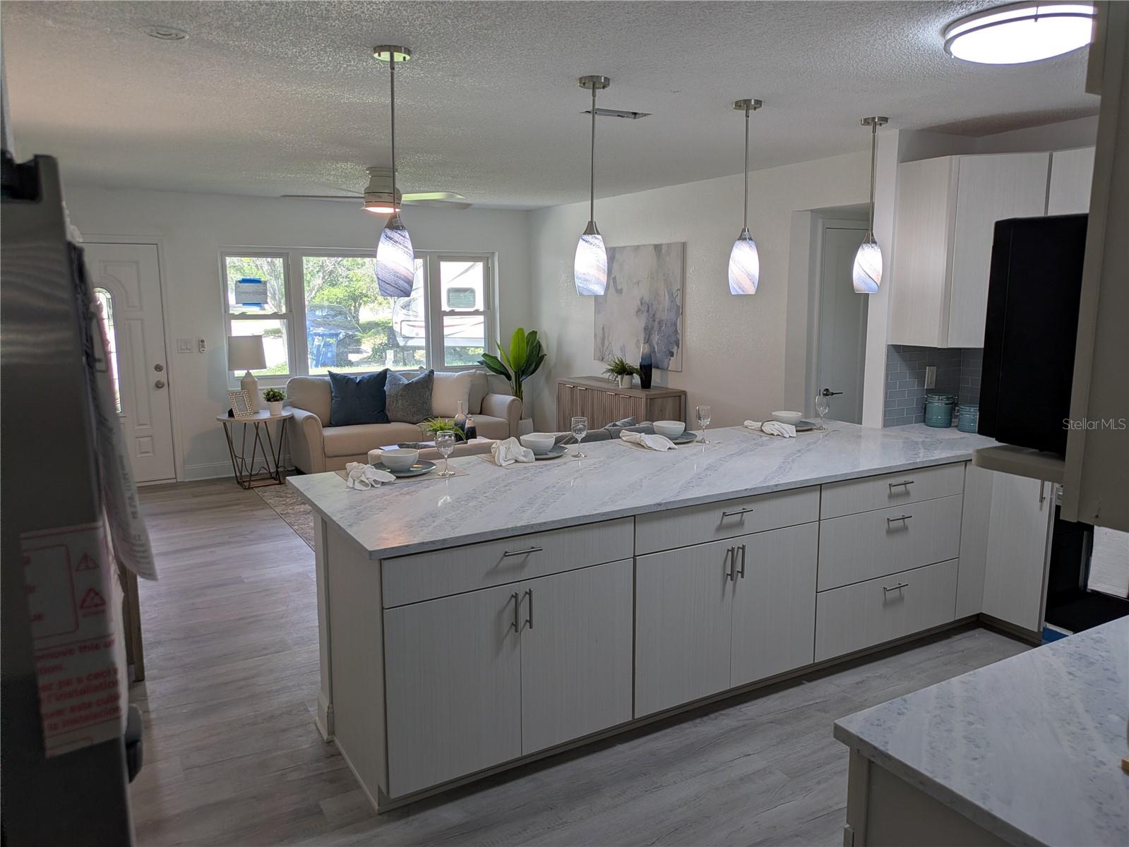 3641 BEACH DR SE — photo 5