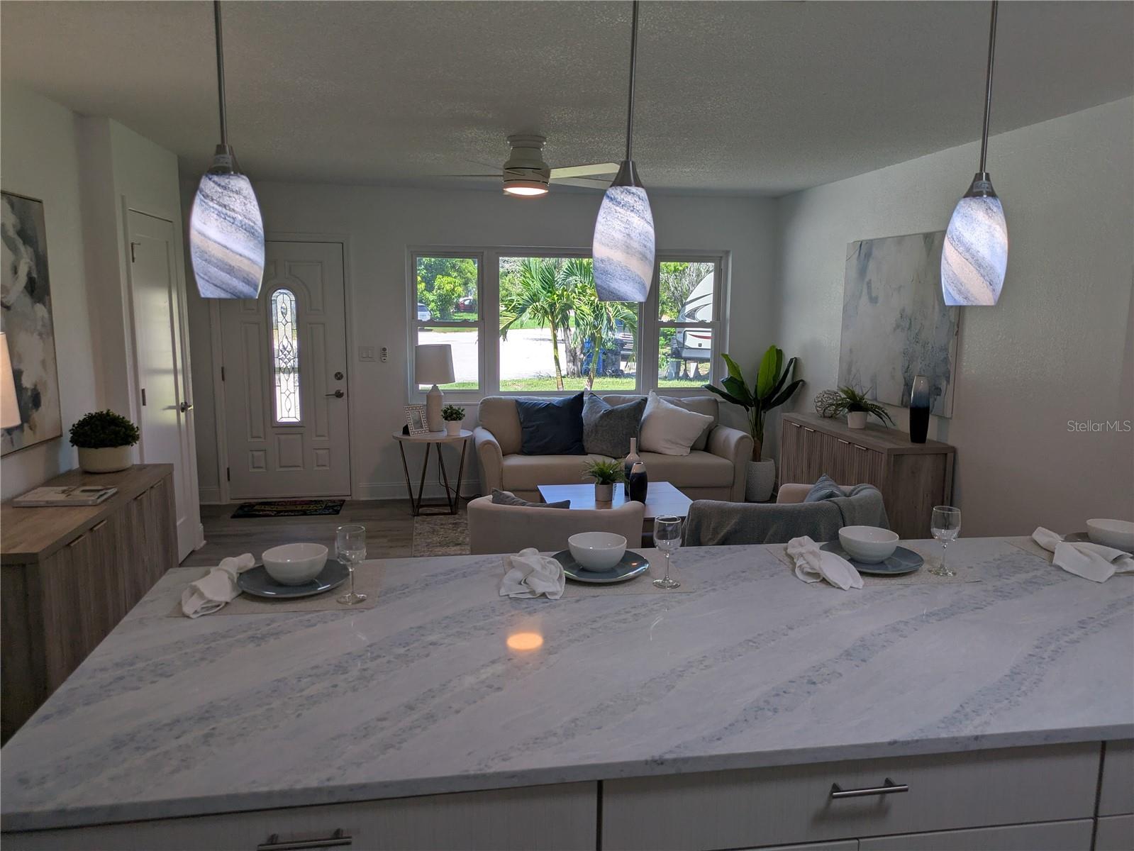 3641 BEACH DR SE — photo 4