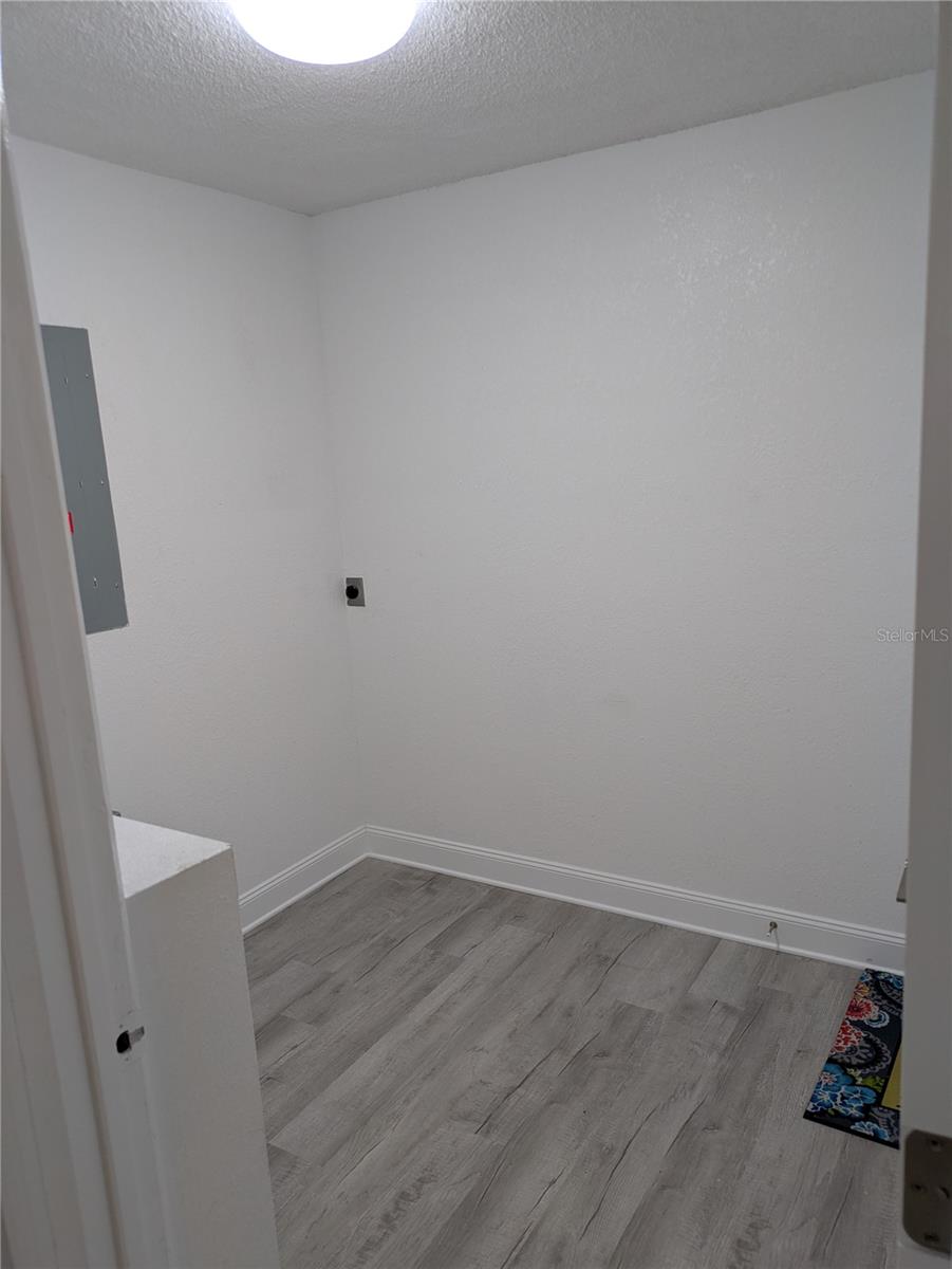 3641 BEACH DR SE — photo 24