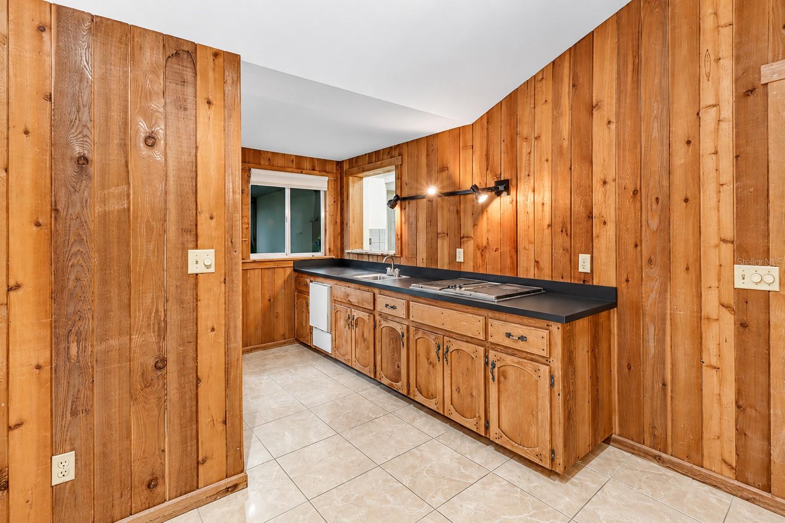 12108 N 53RD ST — photo 7