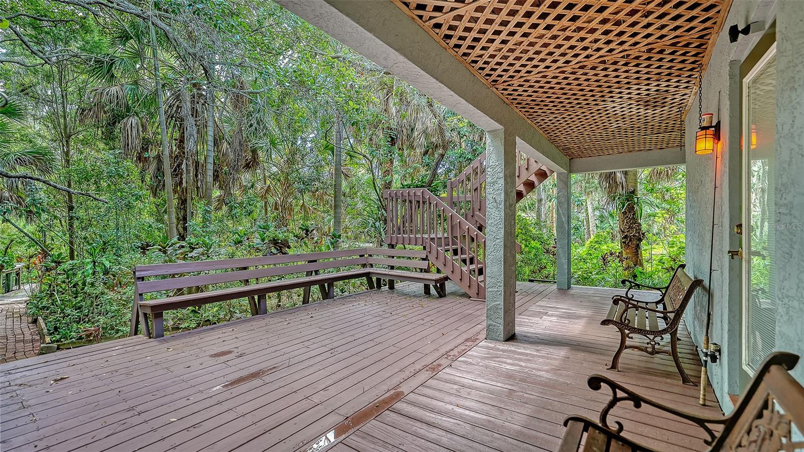 2046 CORDES ST — photo 30