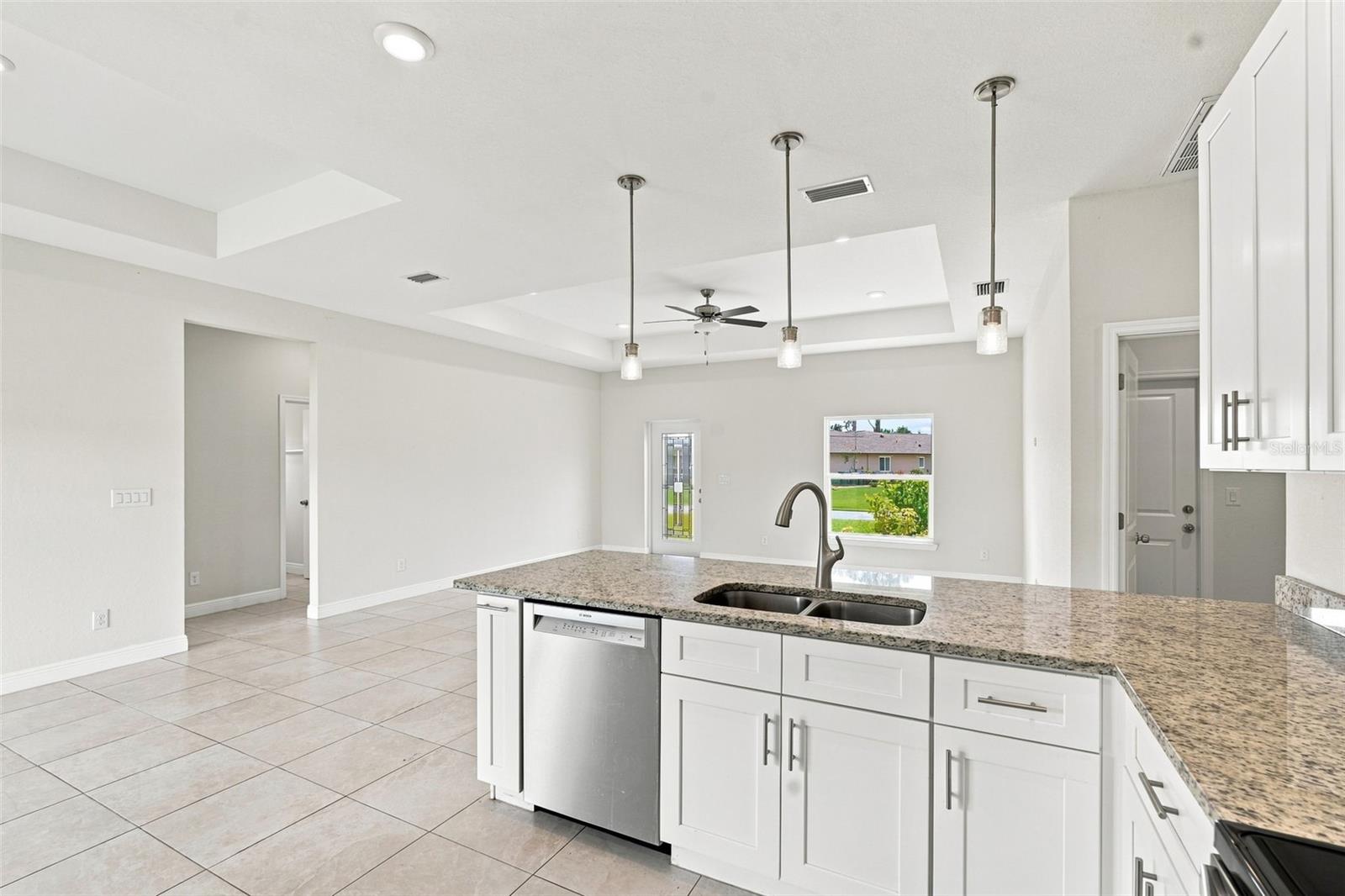 5151 RUMSON RD — photo 9