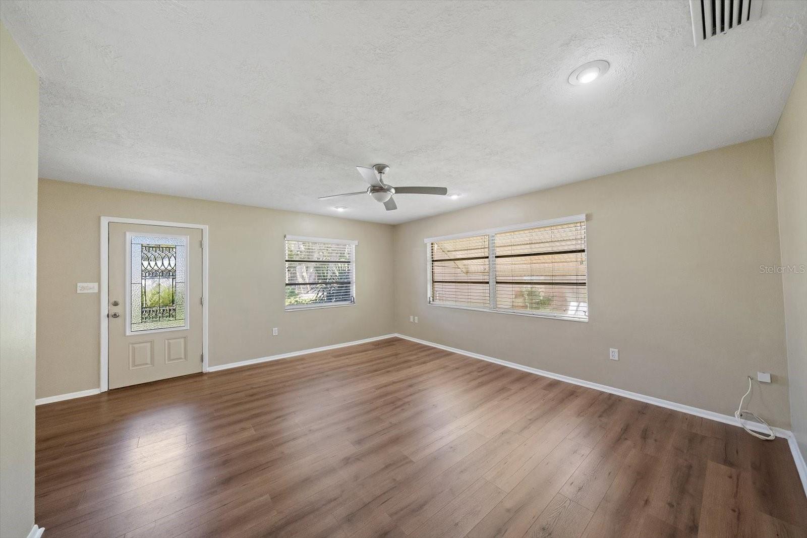 5507 HARBOR RD — photo 6