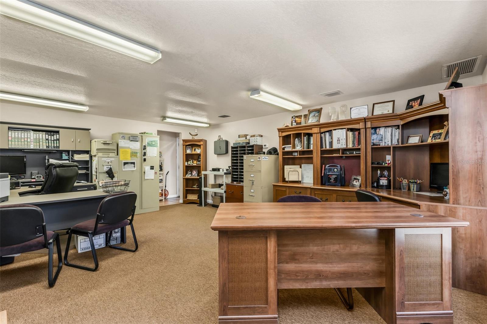 4225 ULMAN AVE — photo 47
