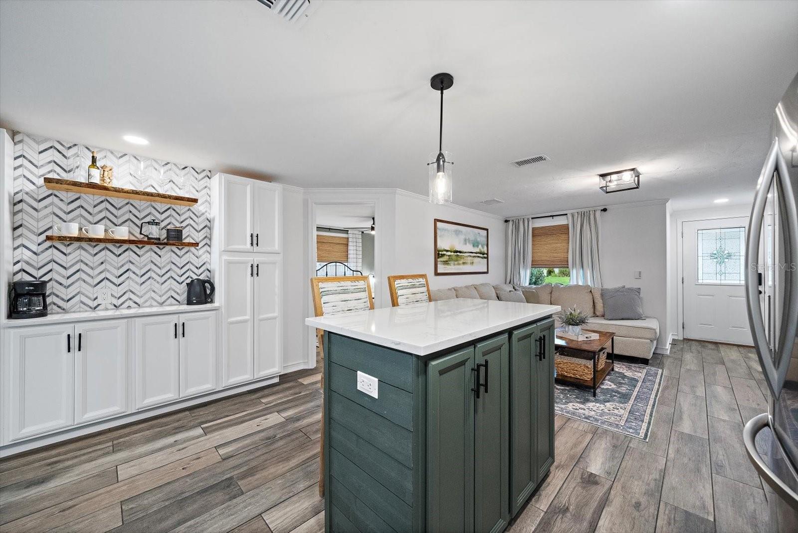 852 ACADIA RD — photo 13