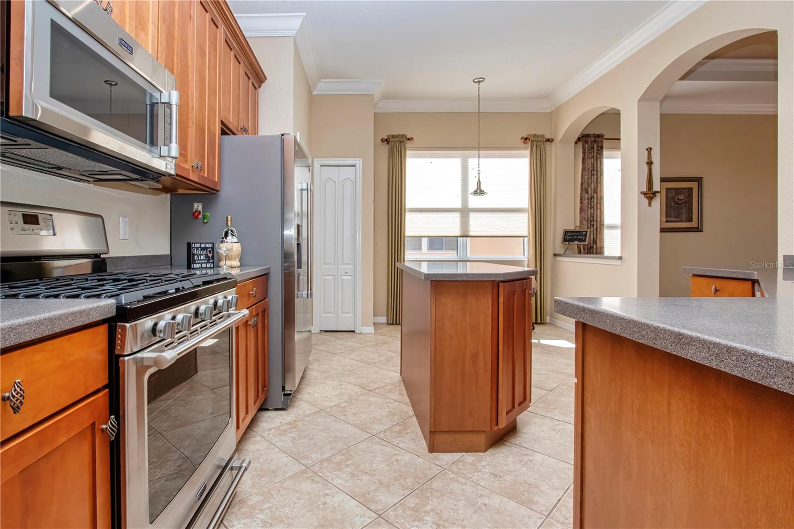 446 NOBLE FAIRE DR — photo 6