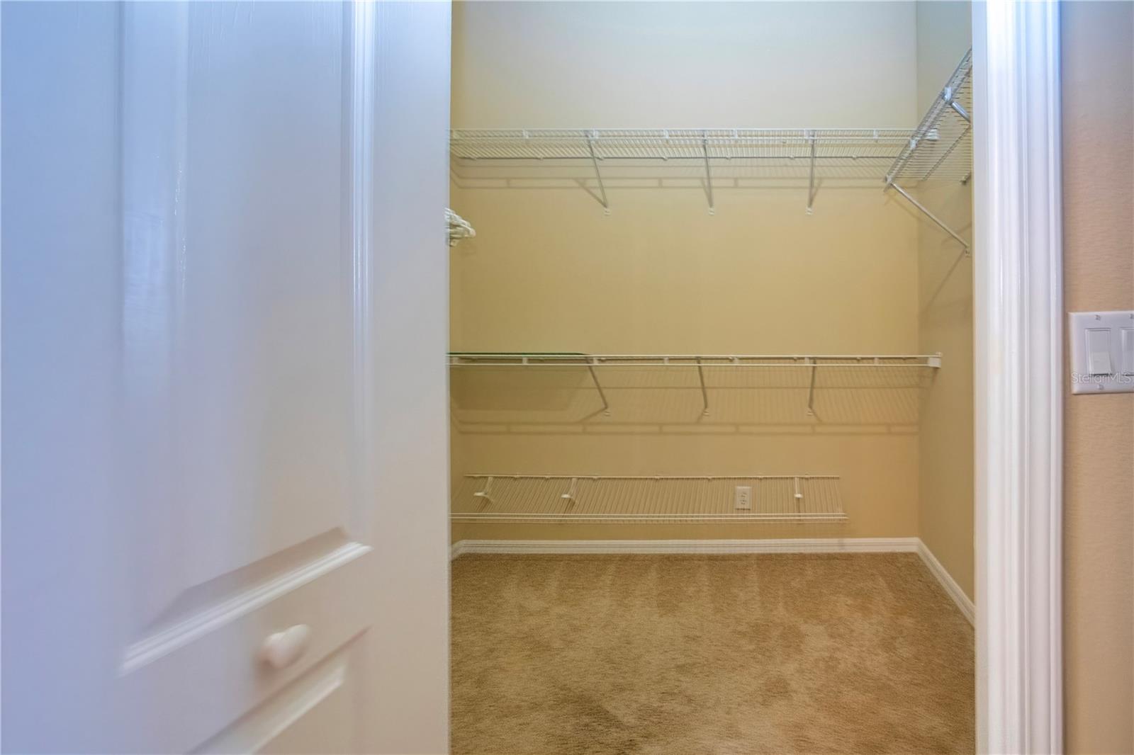 446 NOBLE FAIRE DR — photo 13