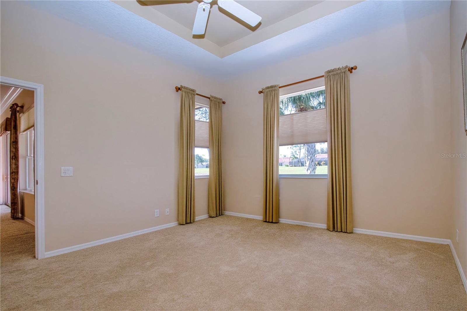 446 NOBLE FAIRE DR — photo 14