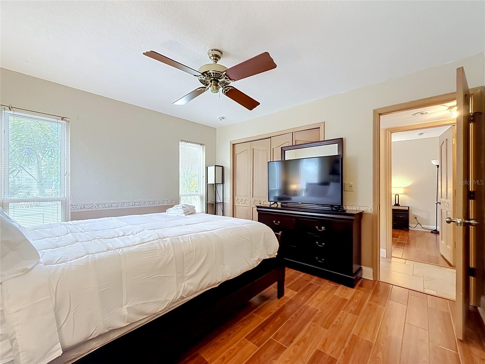 7542 HARBOR VIEW WAY — photo 30
