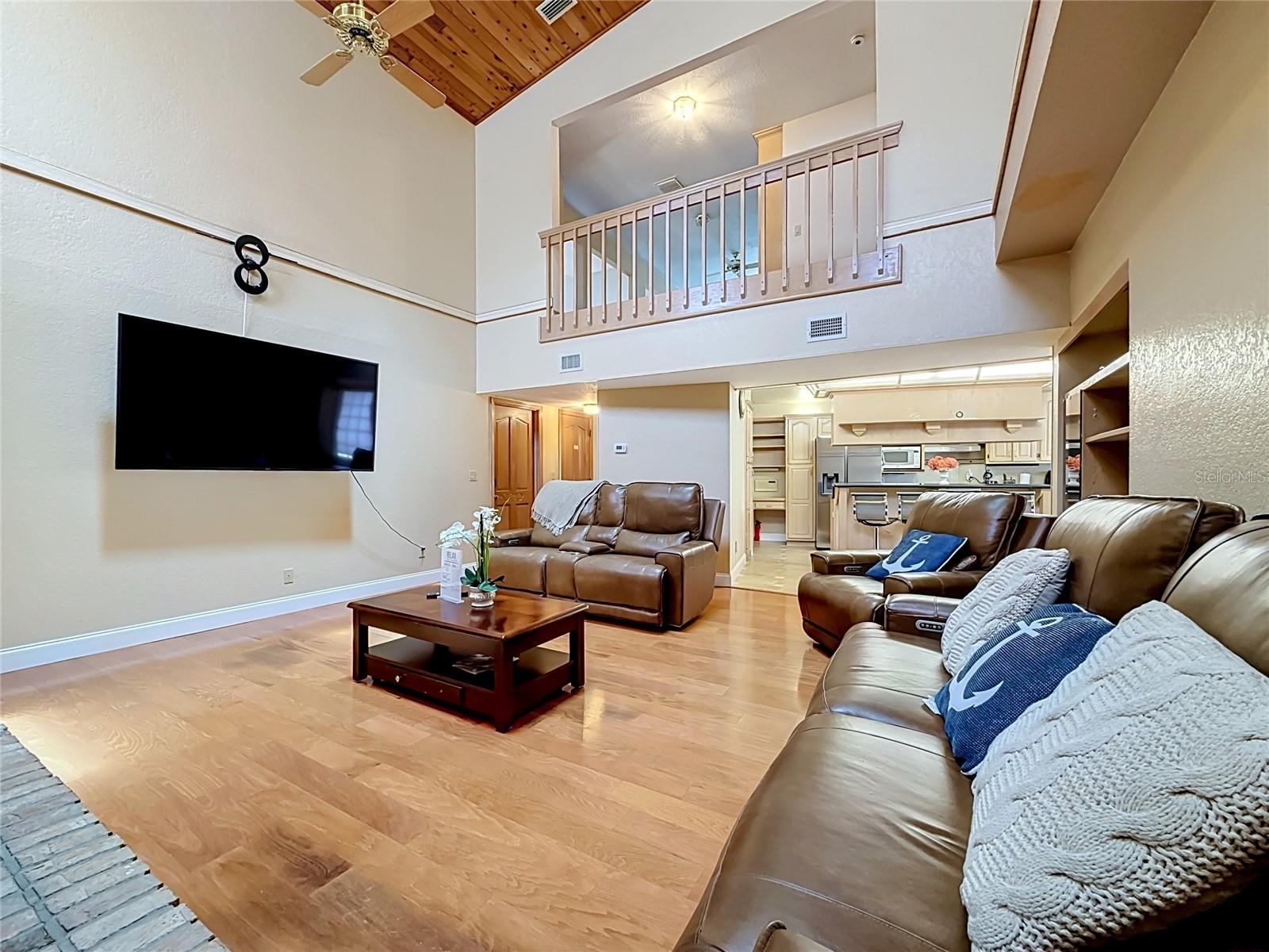 7542 HARBOR VIEW WAY — photo 22