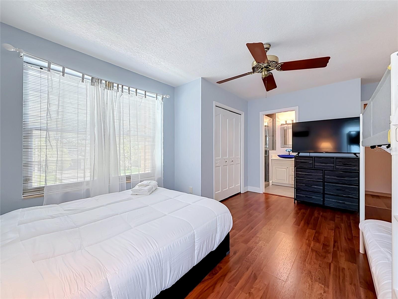 7542 HARBOR VIEW WAY — photo 43