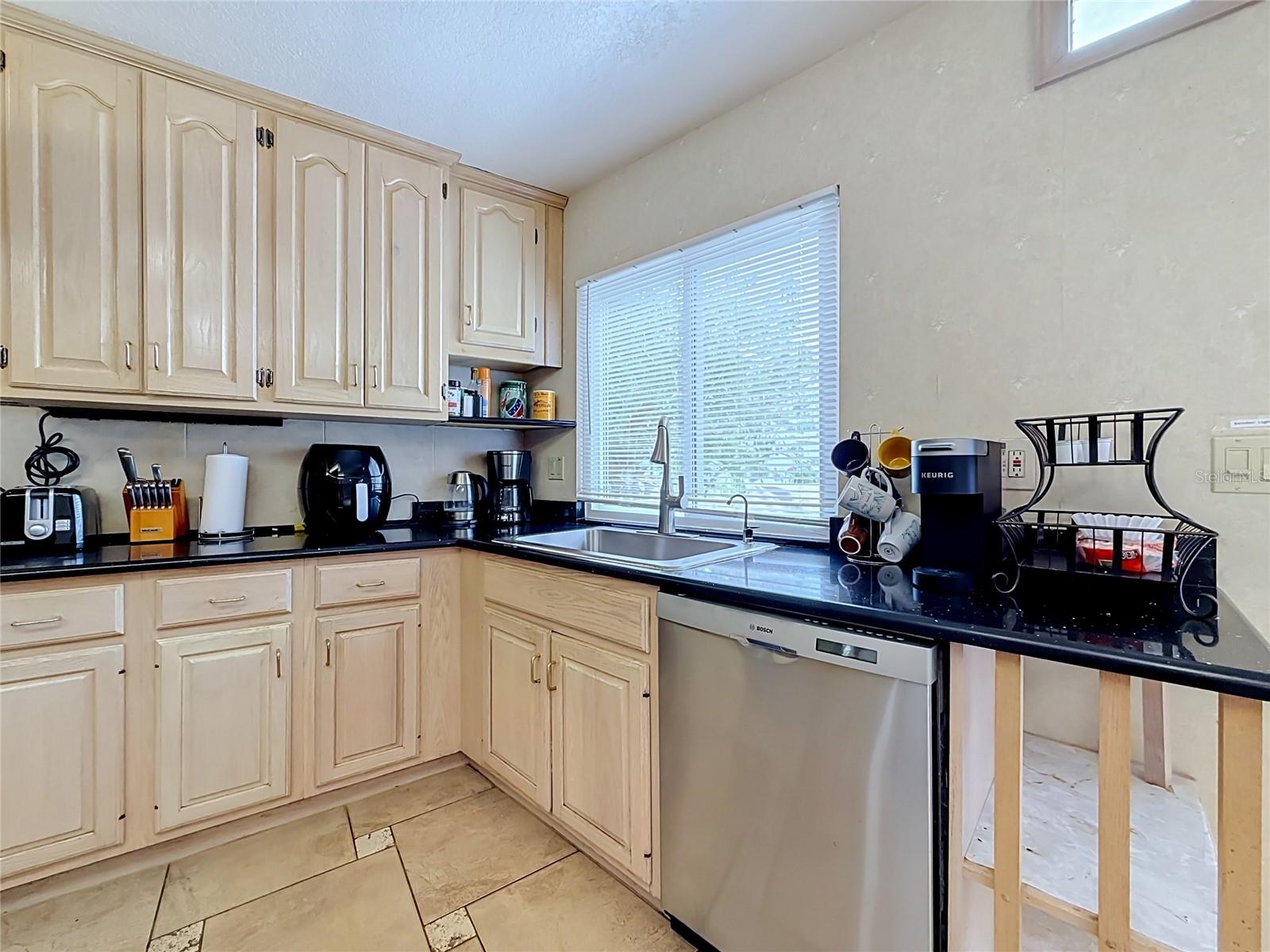 7542 HARBOR VIEW WAY — photo 18
