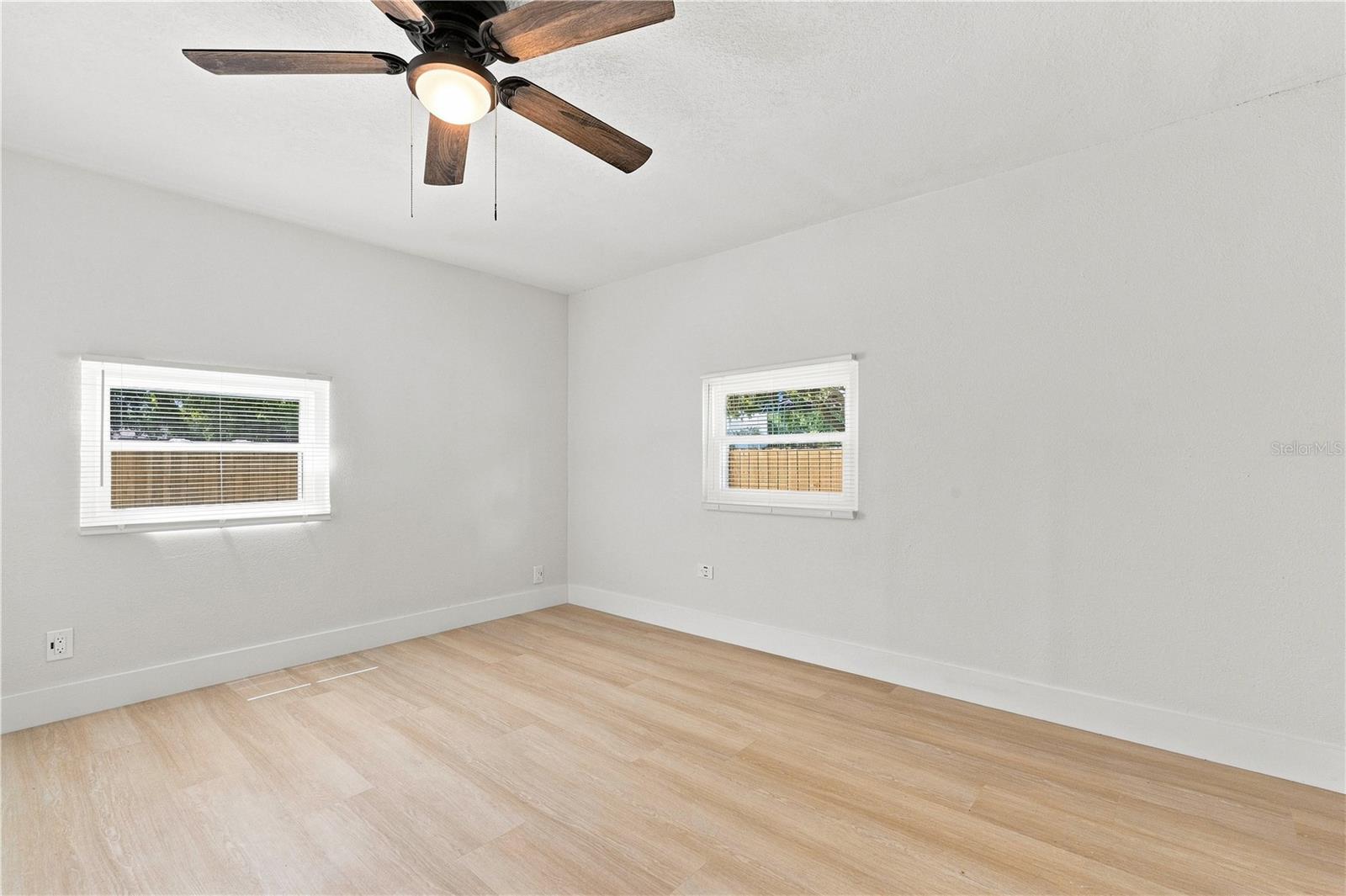4115 FAIRFIELD AVE S — photo 18