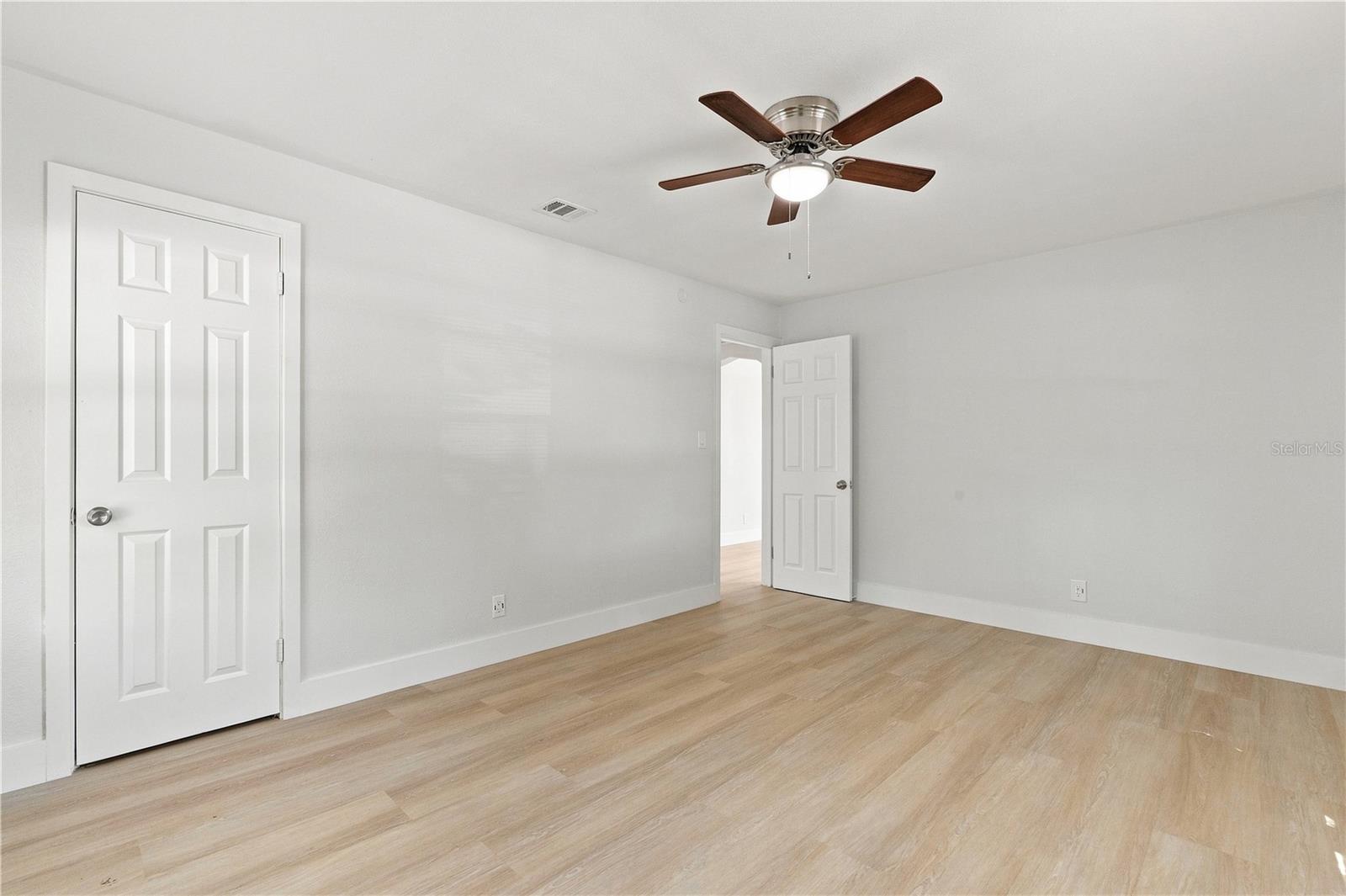 4115 FAIRFIELD AVE S — photo 10