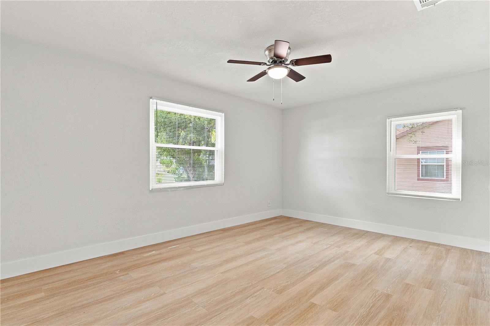4115 FAIRFIELD AVE S — photo 9