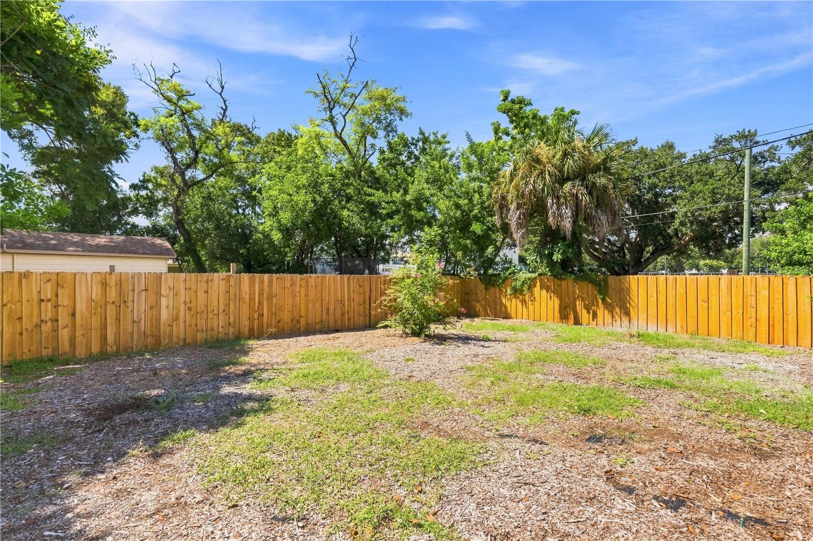 4115 FAIRFIELD AVE S — photo 25