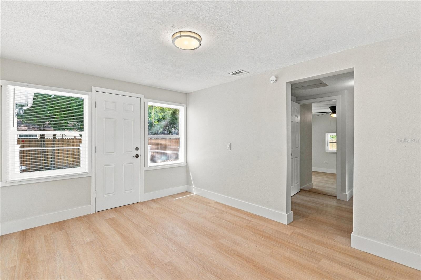 4115 FAIRFIELD AVE S — photo 8