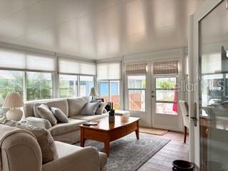 225 S PORT ROYAL LN — photo 13