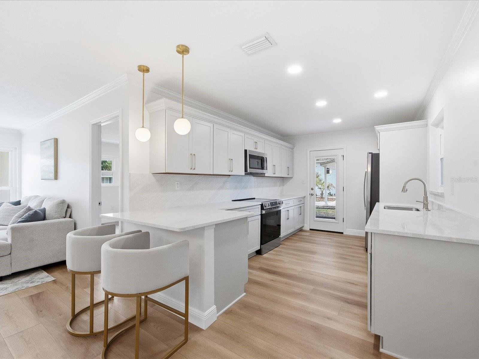 4519 S COOPER PL — photo 12