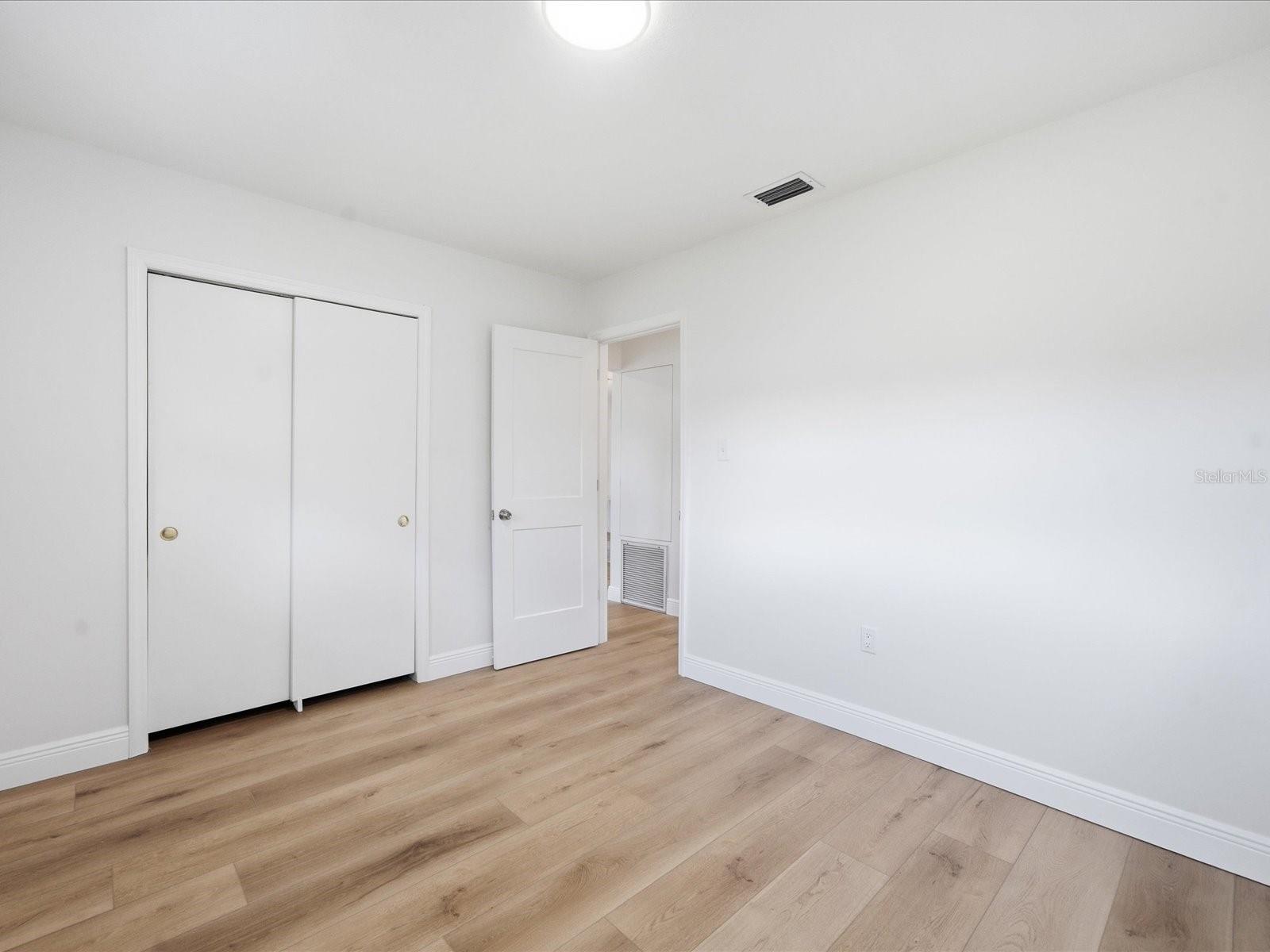 4519 S COOPER PL — photo 31
