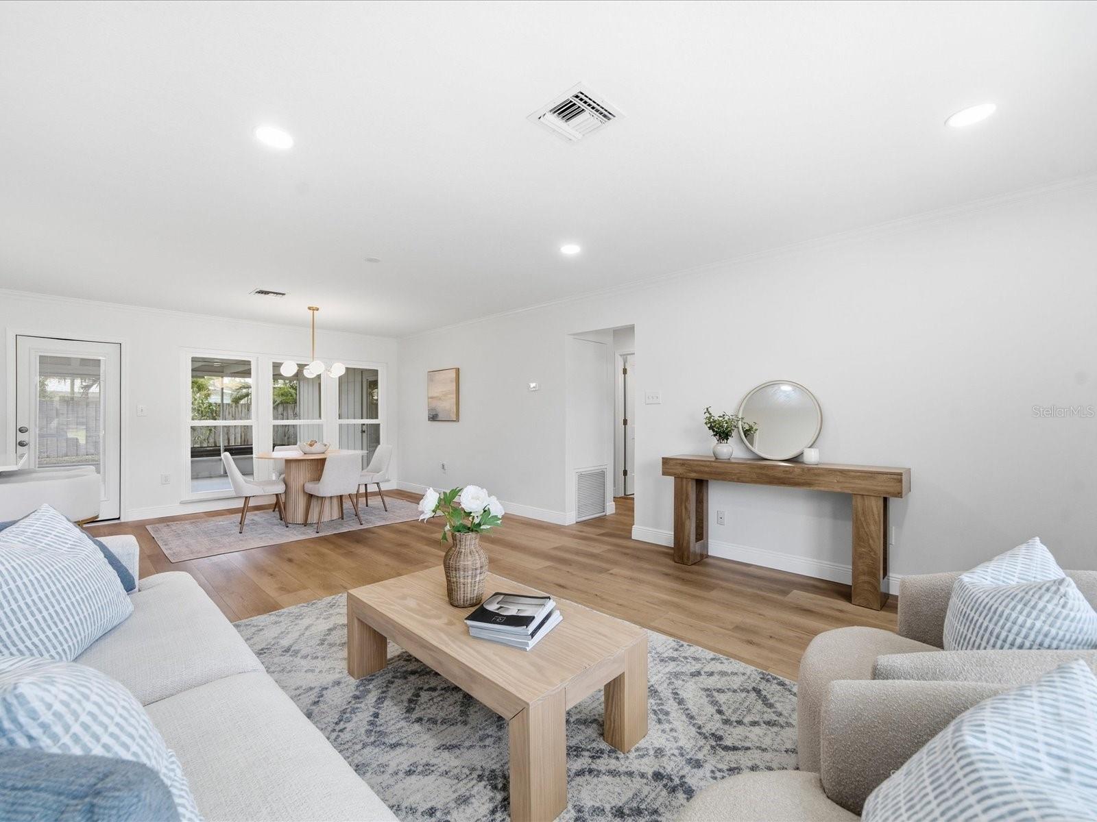 4519 S COOPER PL — photo 6