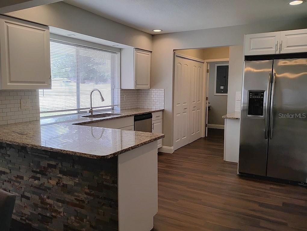 3055 PAN AMERICAN BLVD — photo 6