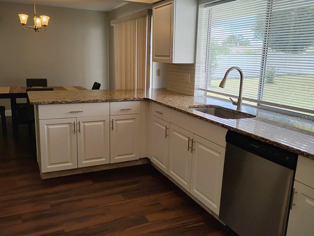 3055 PAN AMERICAN BLVD — photo 9