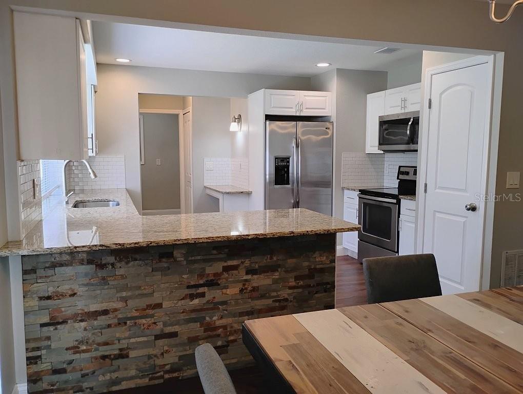3055 PAN AMERICAN BLVD — photo 5