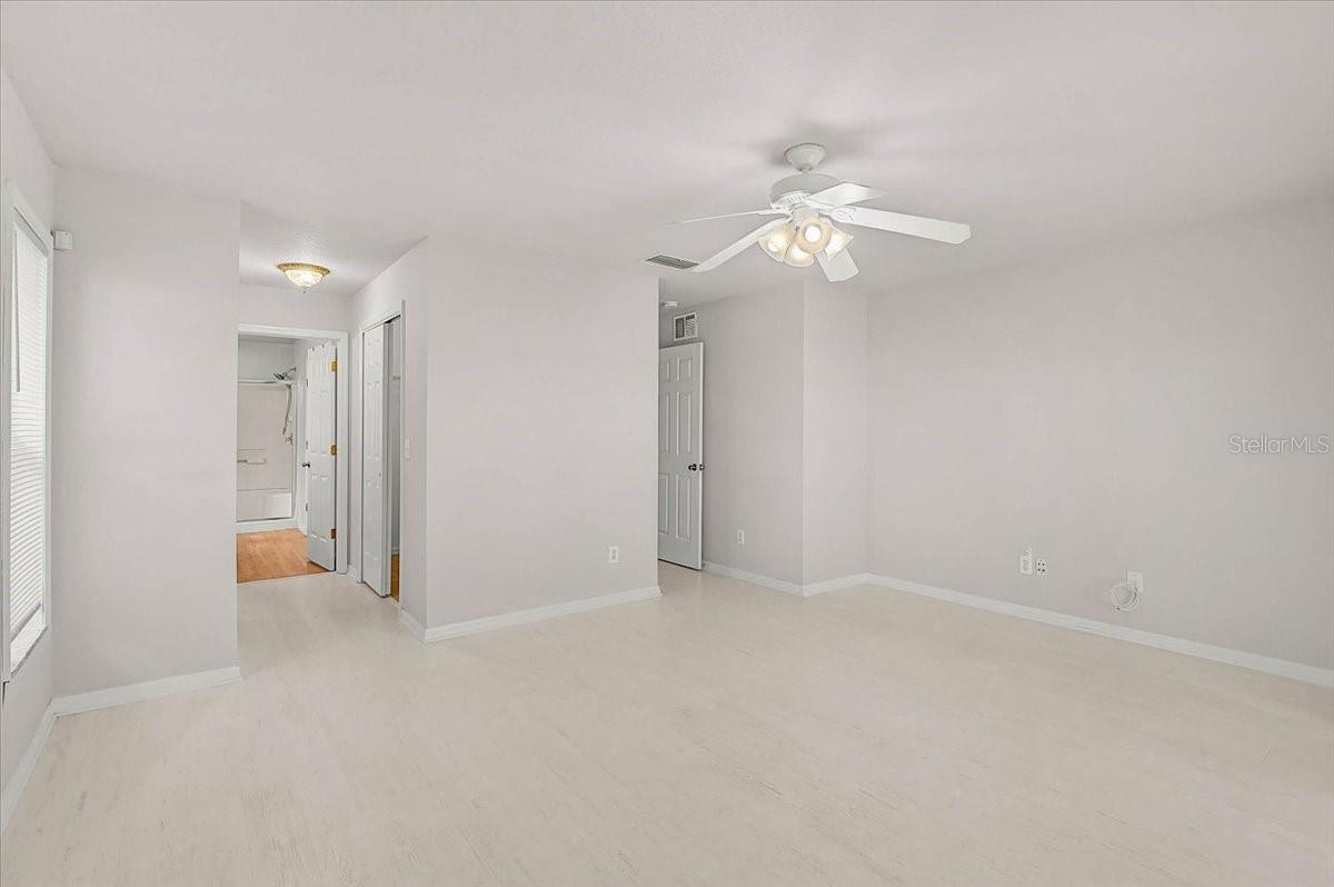 4240 MALICKSON DR — photo 18