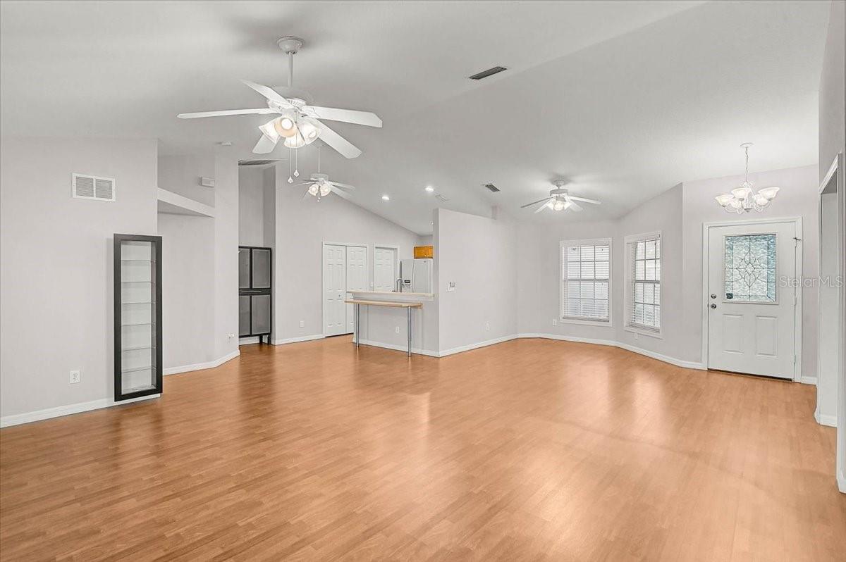 4240 MALICKSON DR — photo 7