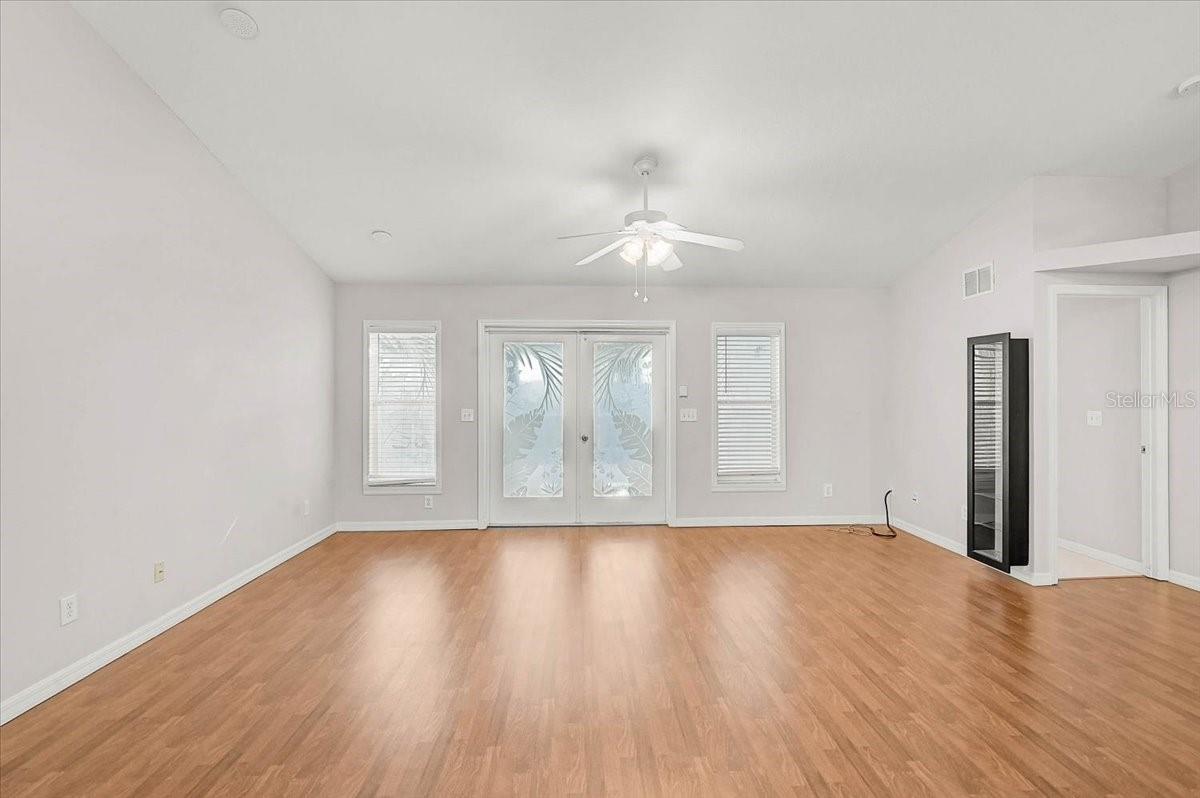 4240 MALICKSON DR — photo 6