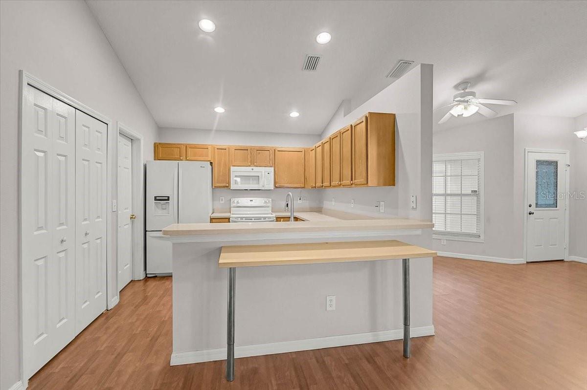 4240 MALICKSON DR — photo 11