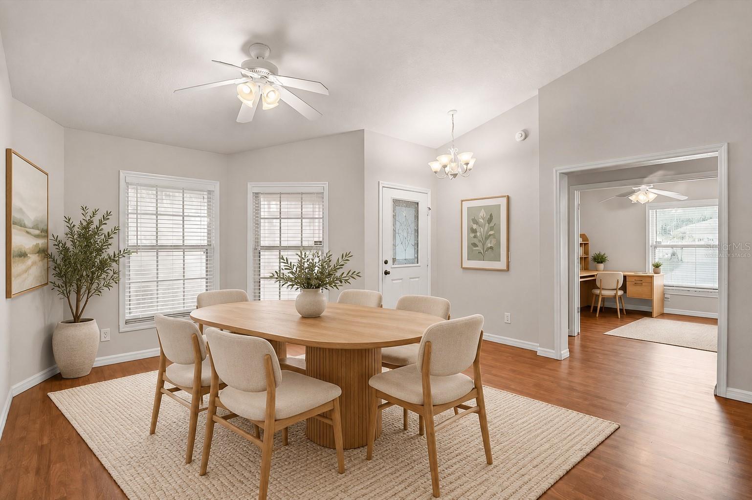 4240 MALICKSON DR — photo 4