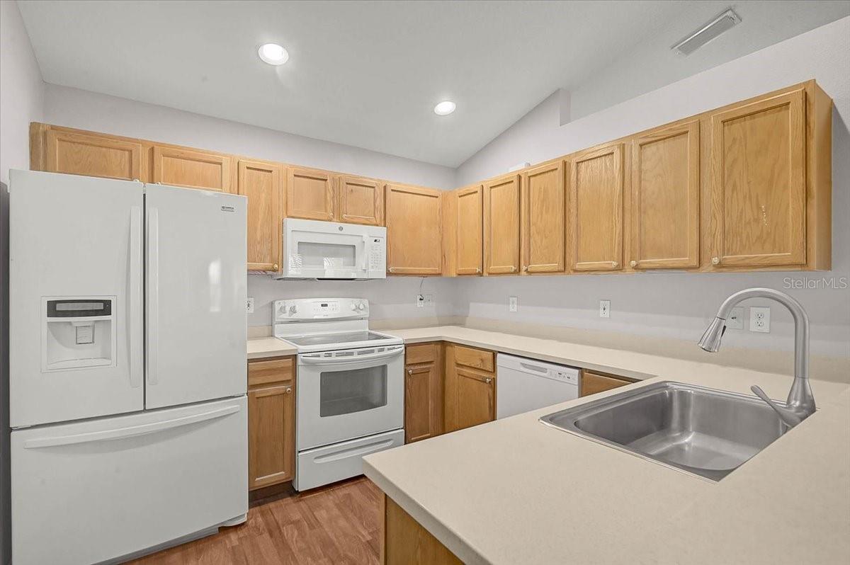 4240 MALICKSON DR — photo 10