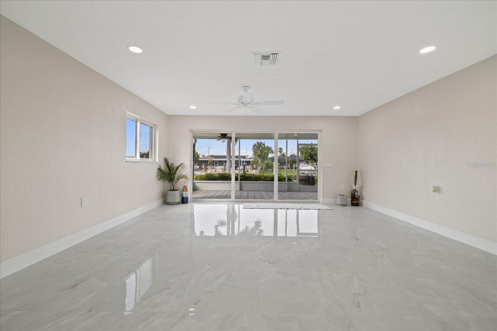 3961 HEADSAIL DR — photo 13