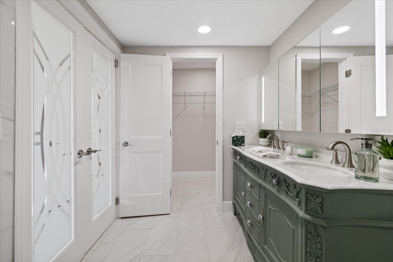 3961 HEADSAIL DR — photo 25