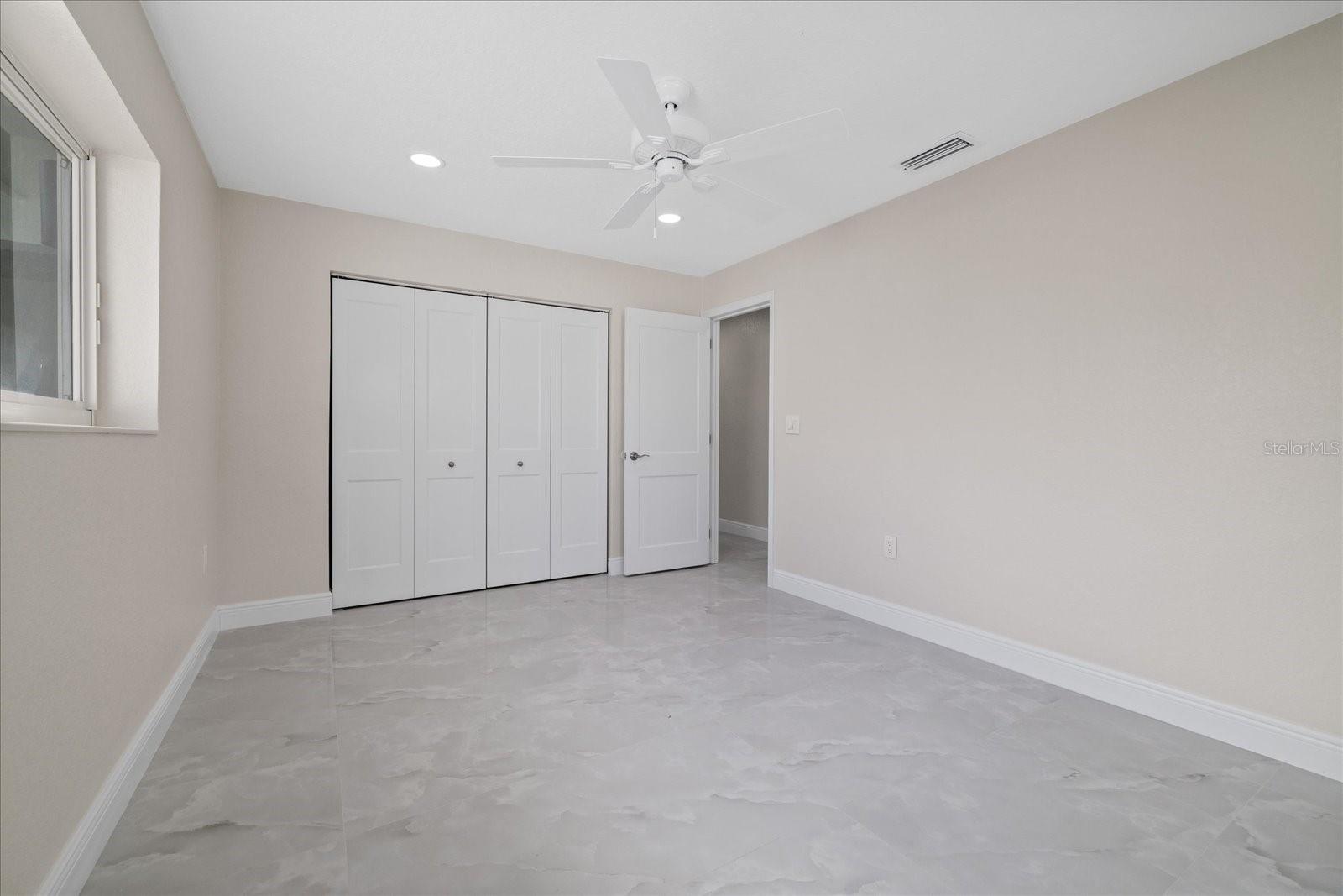 3961 HEADSAIL DR — photo 33
