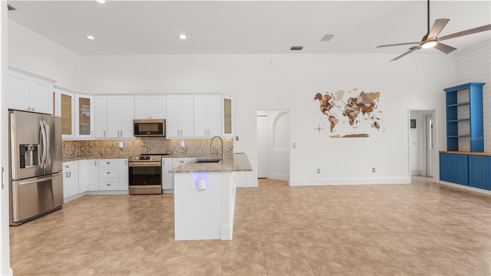 5924 CHERRY OAK DR — photo 10