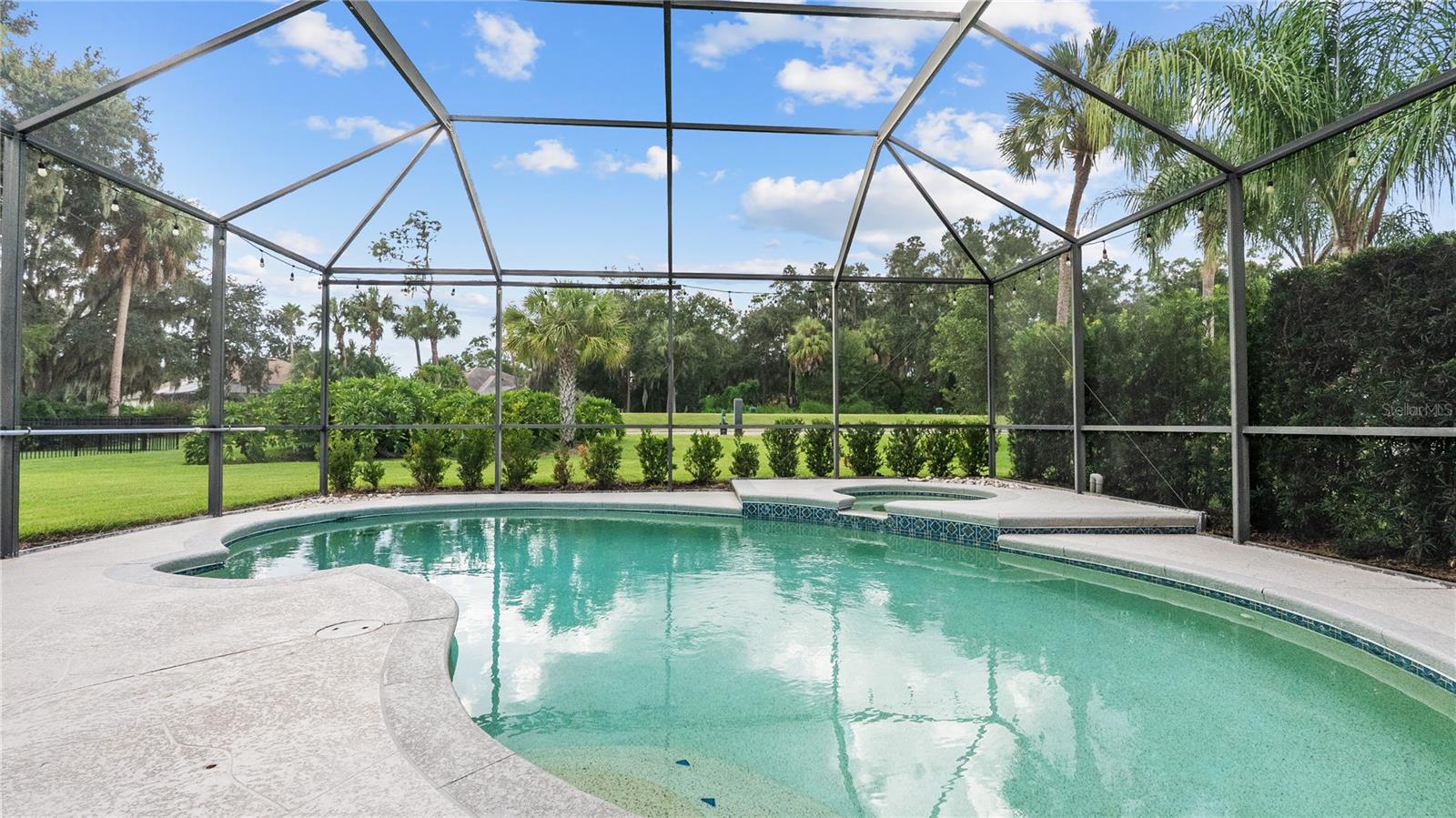 5924 CHERRY OAK DR — photo 4