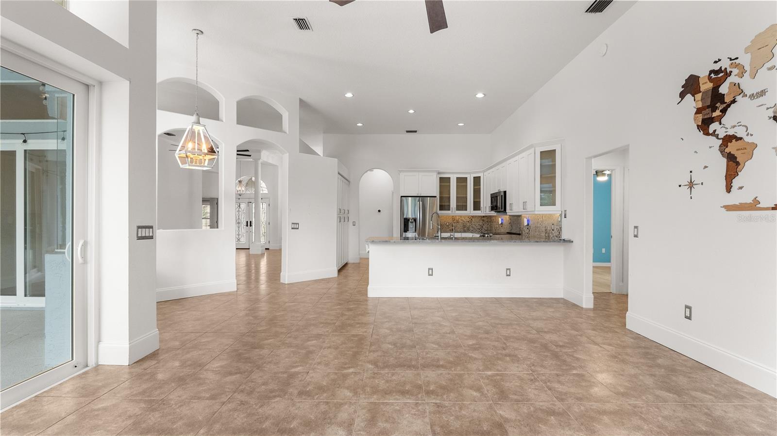 5924 CHERRY OAK DR — photo 12
