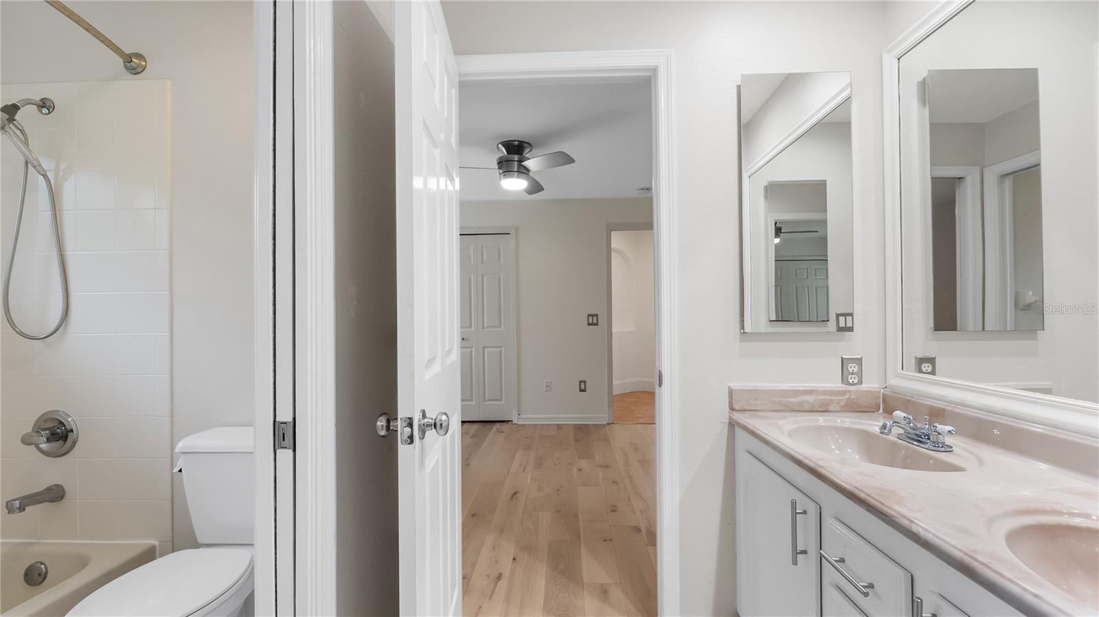 5924 CHERRY OAK DR — photo 29