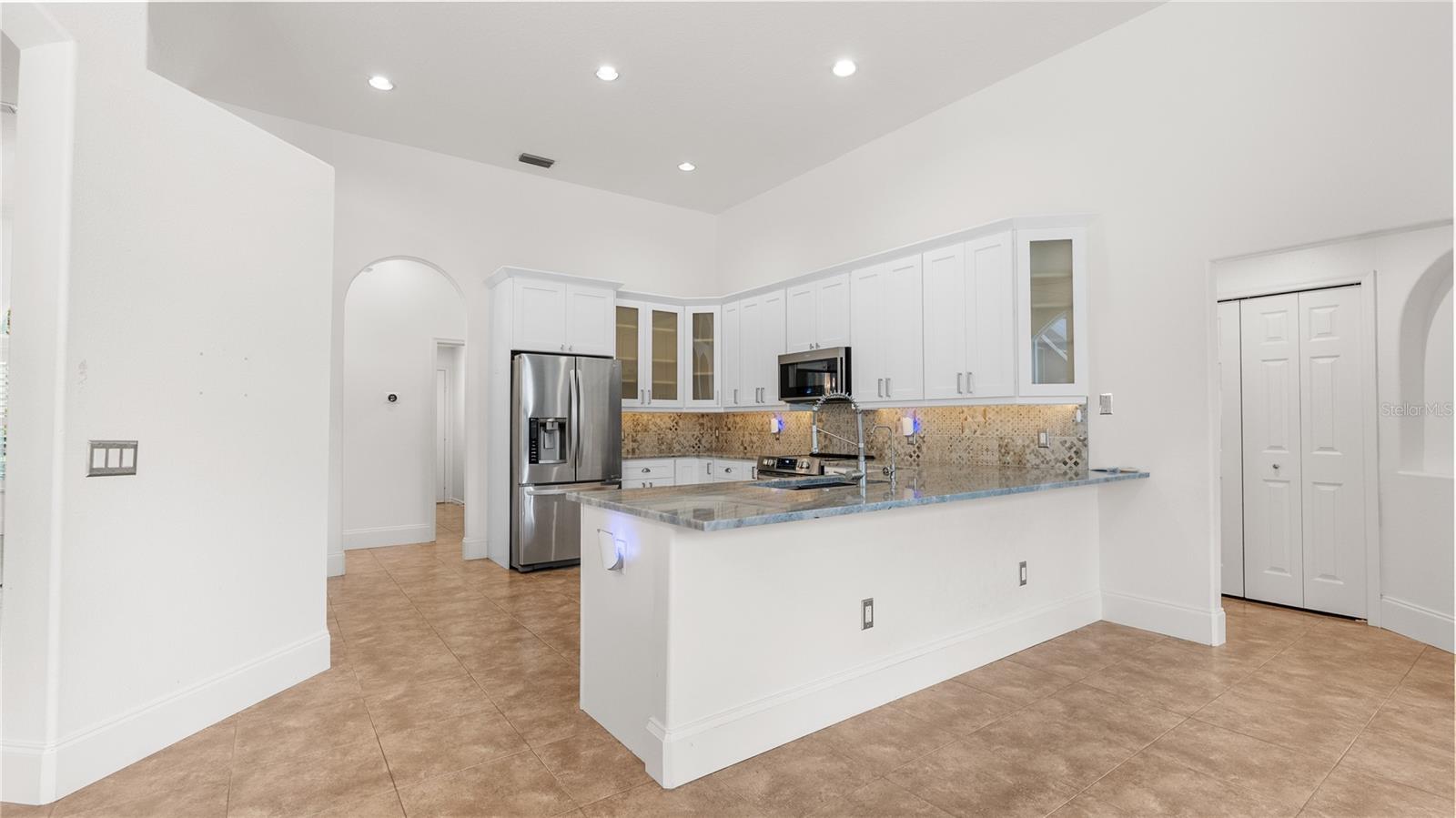 5924 CHERRY OAK DR — photo 11