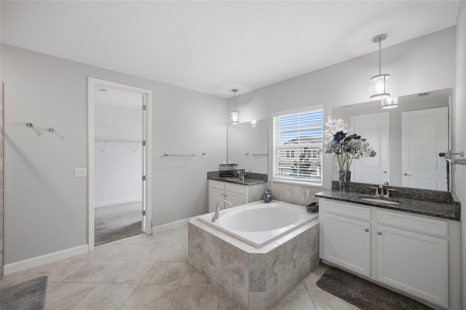 11419 SUNBURST MARBLE RD — photo 26