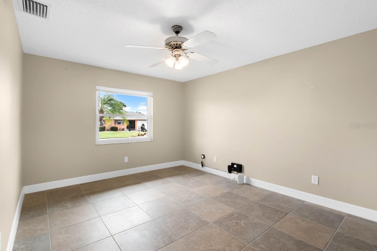 1519 FORT DUQUESNA DR — photo 37