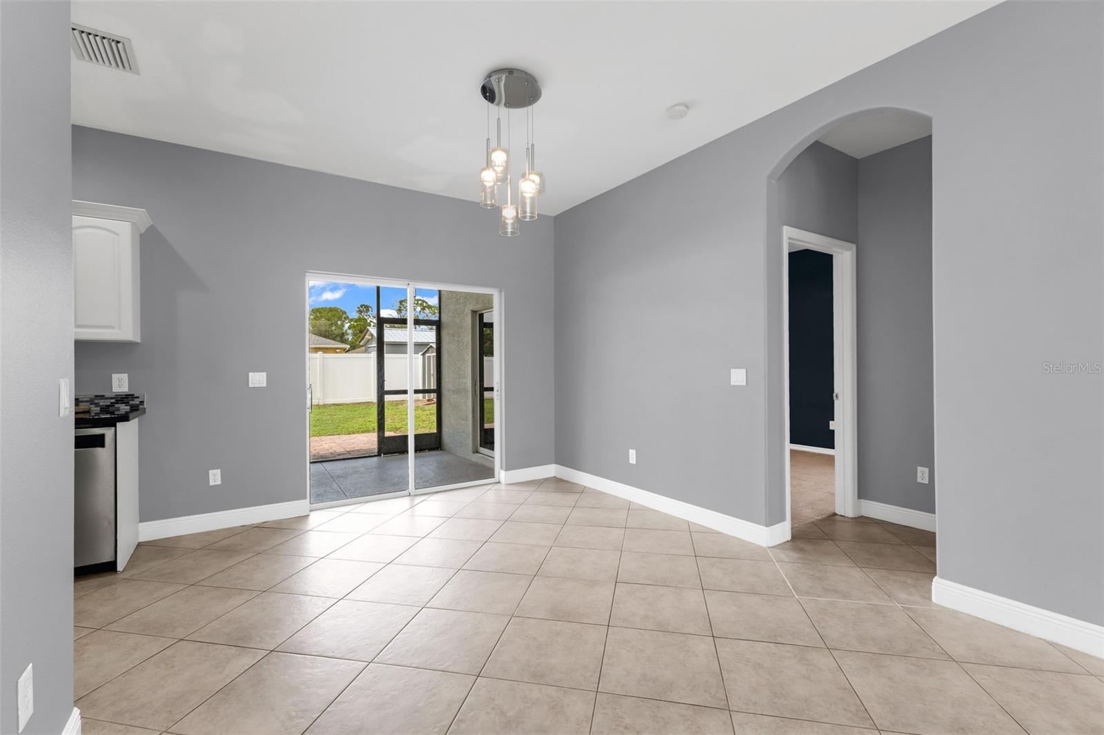 2739 ATWATER DR — photo 10