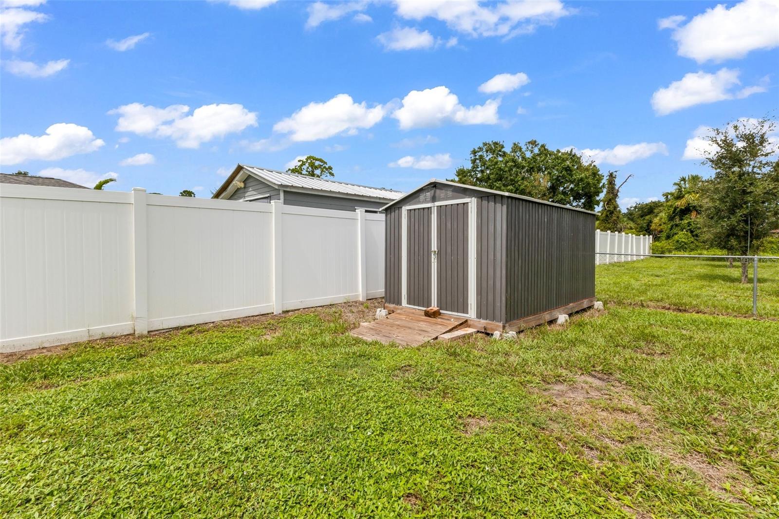 2739 ATWATER DR — photo 40