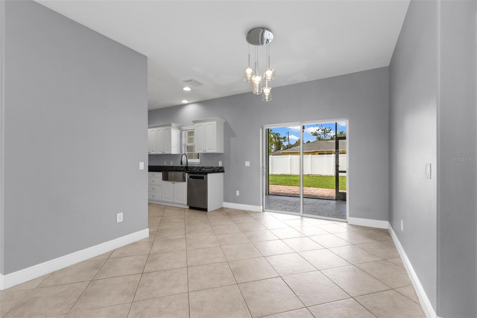 2739 ATWATER DR — photo 12