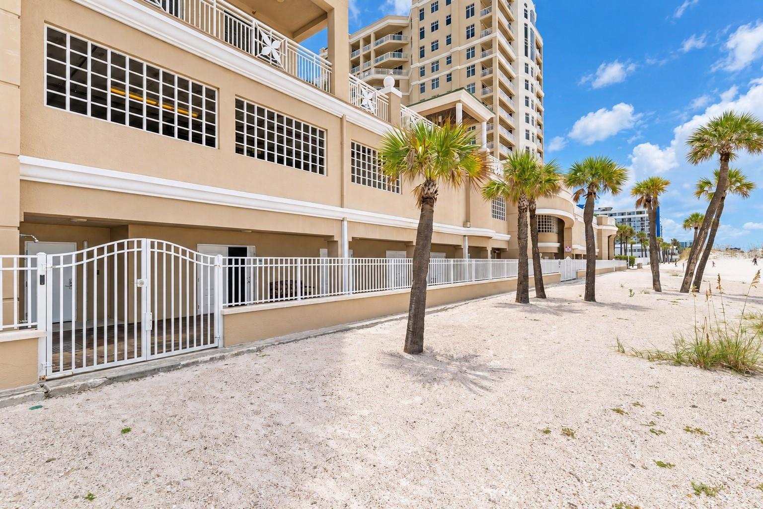11 SAN MARCO ST #905 — photo 44