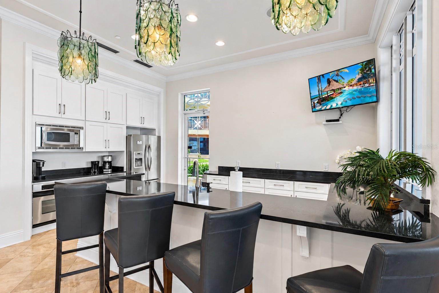11 SAN MARCO ST #905 — photo 40