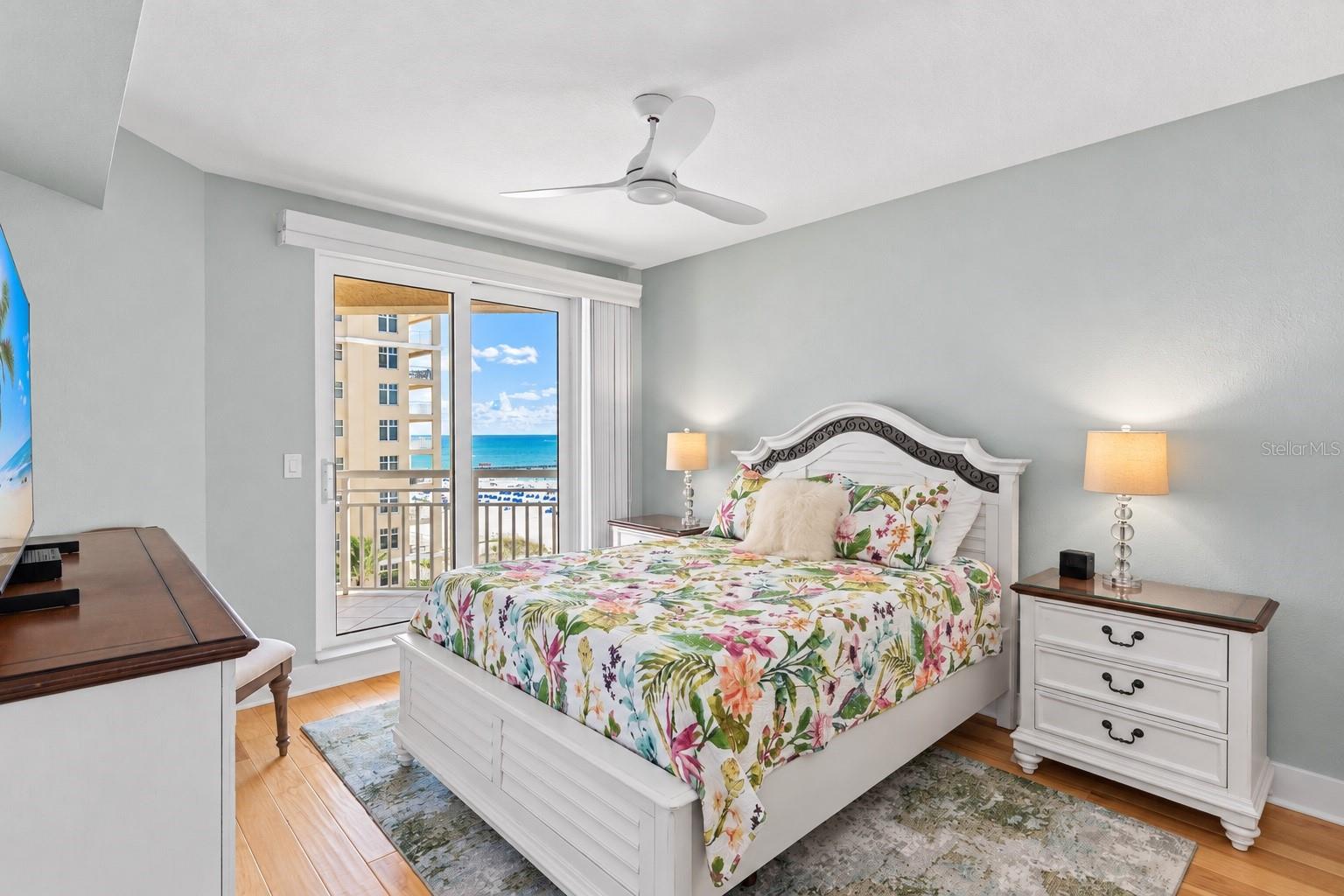 11 SAN MARCO ST #905 — photo 28